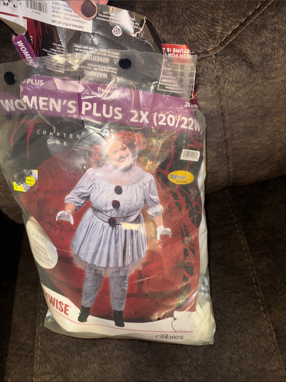 Rubie's Pennywise womens Costume - White, Black, Red 2X (20/22)
